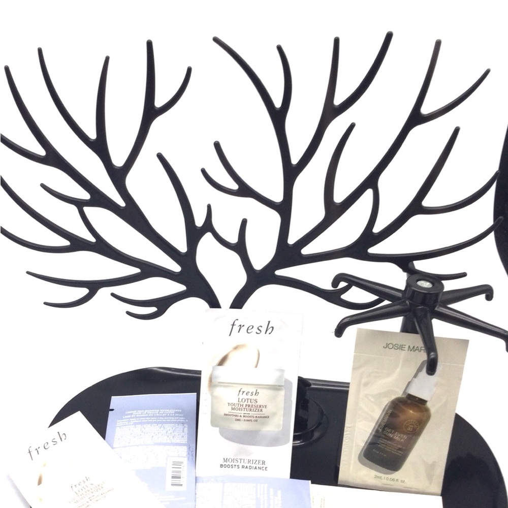 Sample bundle fresh moisturizer new